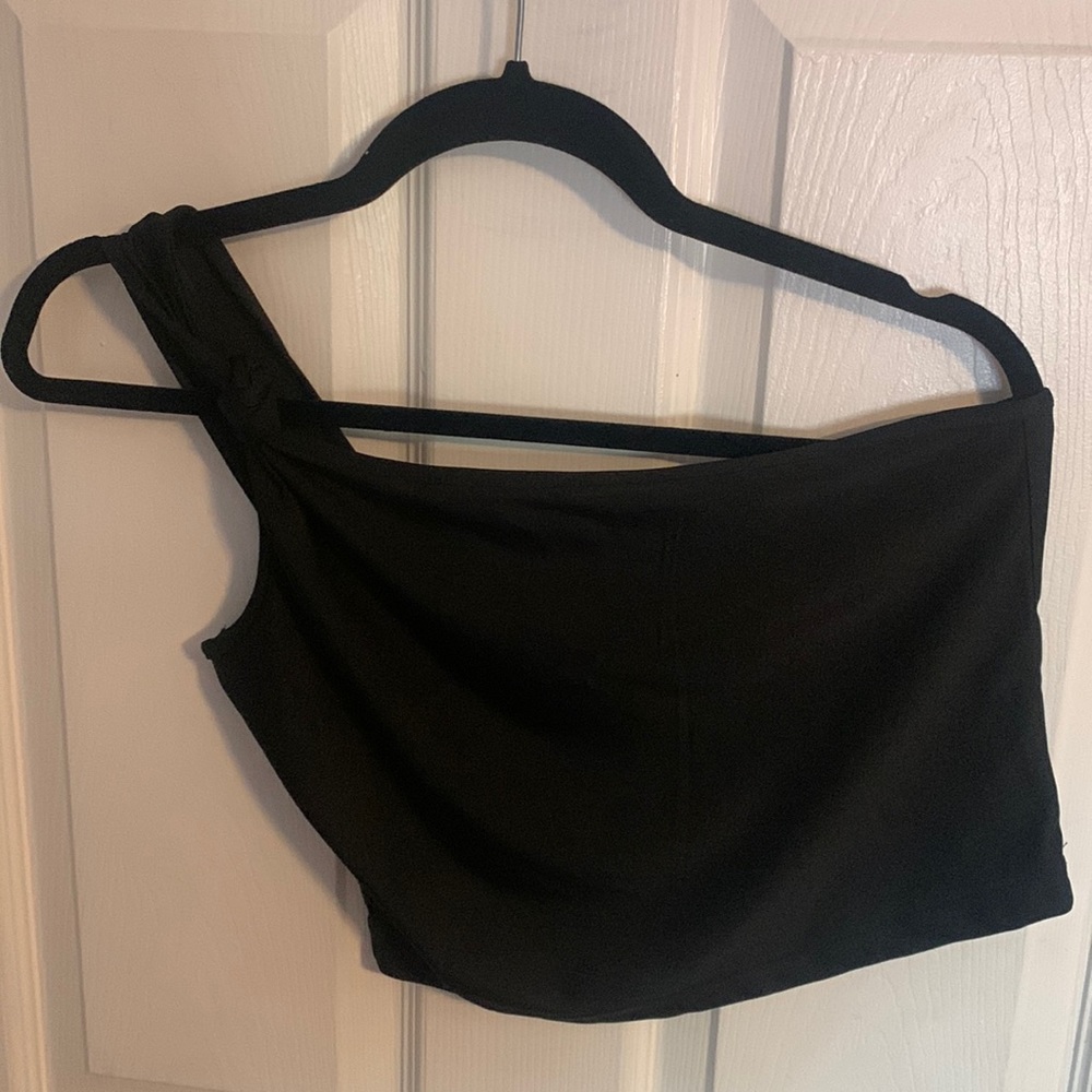 SHEIN Cropped One shoulder Shirt